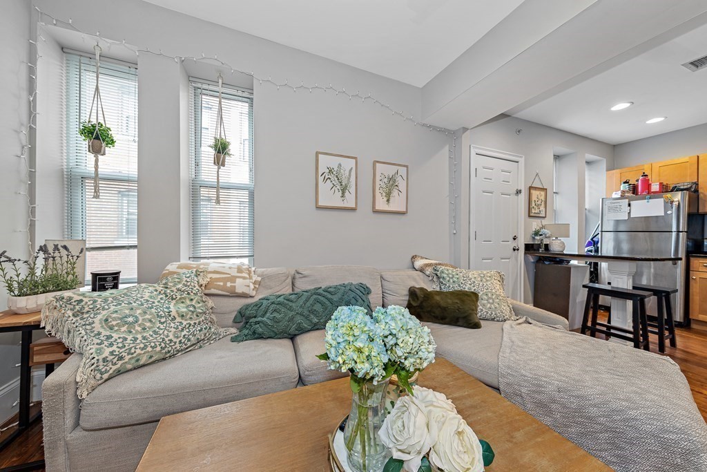 4 bed, 2 bath apartment for rent at 16 Sewall St Unit 4, Mission Hill — photo 12 of 40