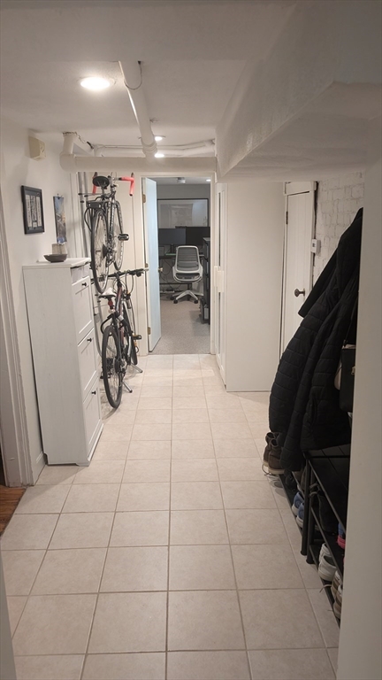 1 bed, 1 bath apartment for rent at 16 Shepard St Unit G, Neighborhood Nine — photo 7 of 18