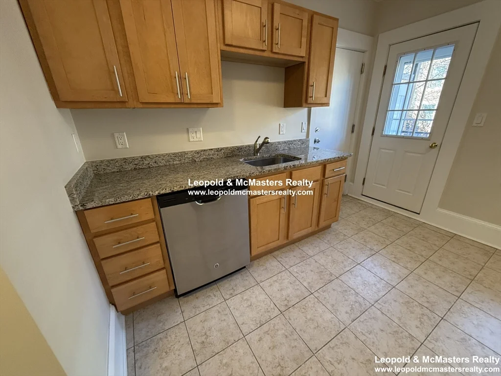 2 bed, 1 bath apartment for rent at 16 Short St Unit 2, Corey Hill — photo 5 of 14