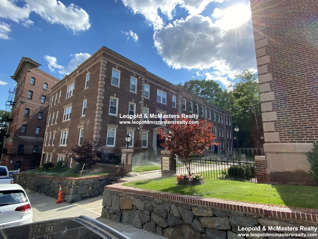 2 bed, 1 bath apartment for rent at 16 Short St Unit 4, Corey Hill — photo 14 of 14