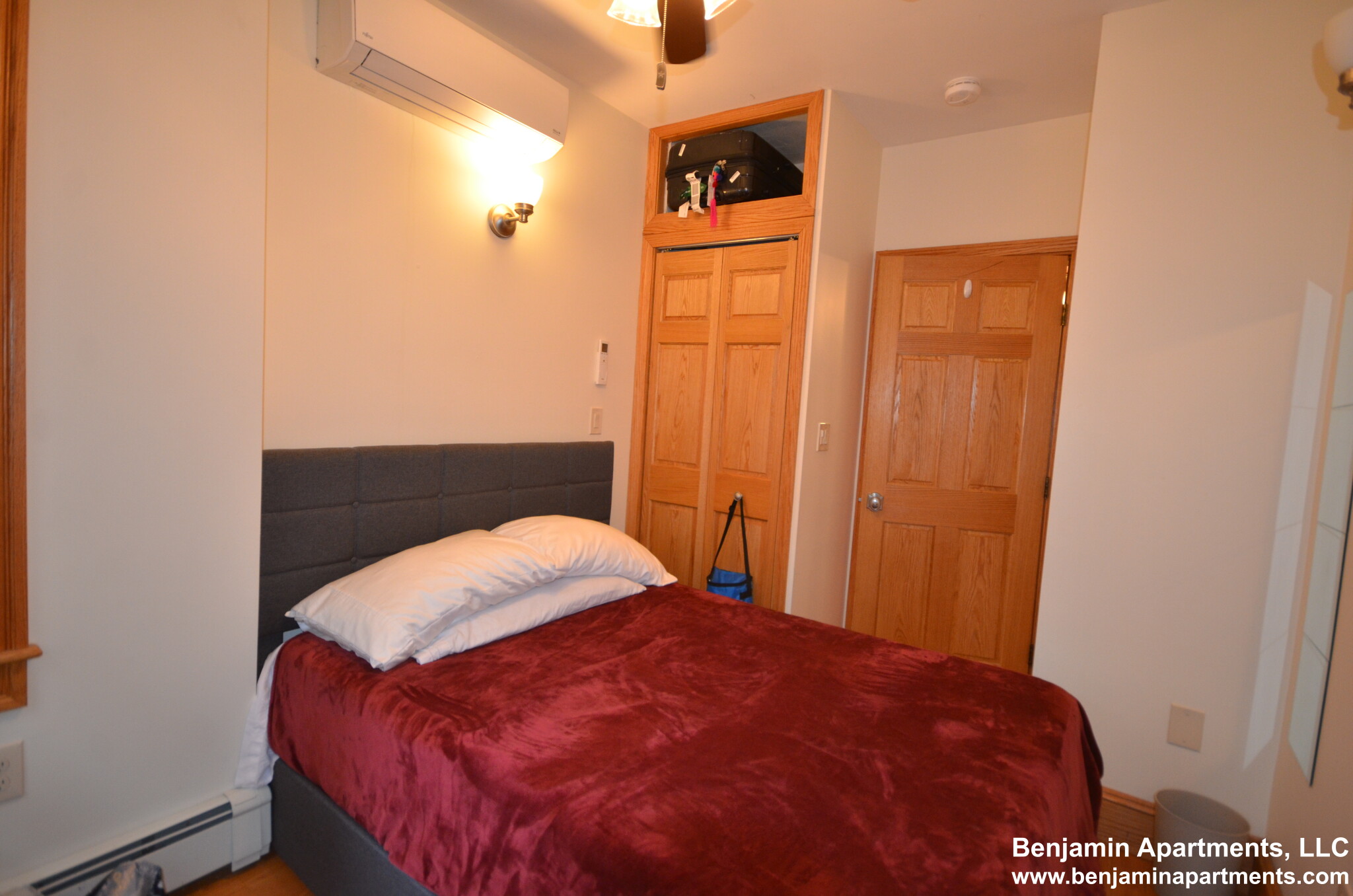 3 bed, 1 bath apartment for rent at 16 South Russell St Unit 2S, Beacon Hill — photo 9 of 23