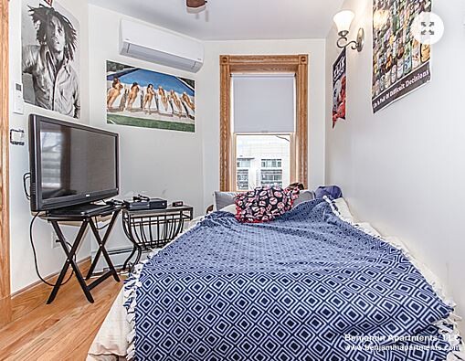 3 bed, 1 bath apartment for rent at 16 South Russell St Unit 2S, Beacon Hill — photo 21 of 23