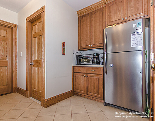 3 bed, 1 bath apartment for rent at 16 South Russell St Unit 2S, Beacon Hill — photo 18 of 23