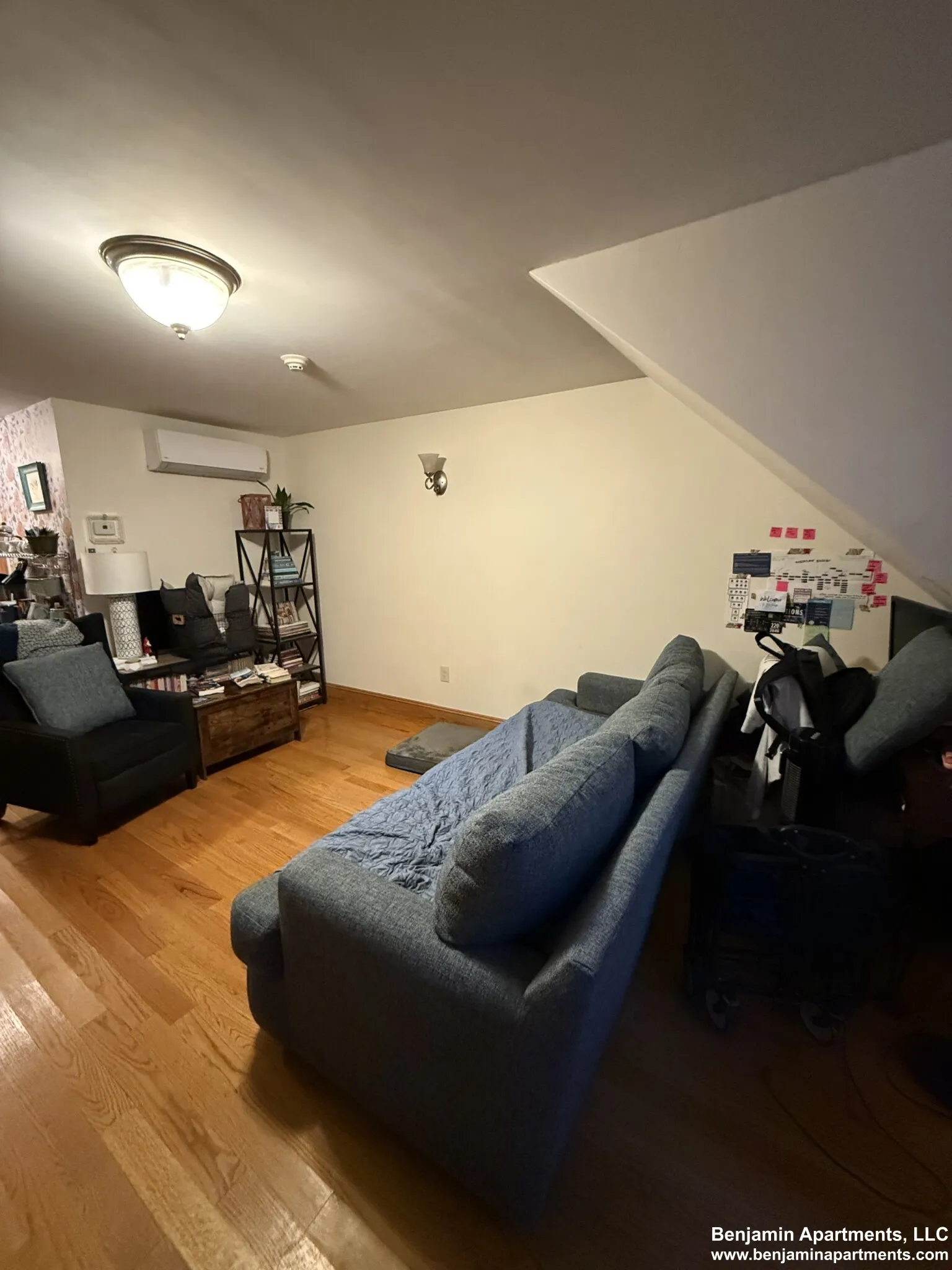 1 bed, 1 bath apartment for rent at 16 South Russell St Unit A, Beacon Hill — photo 2 of 10