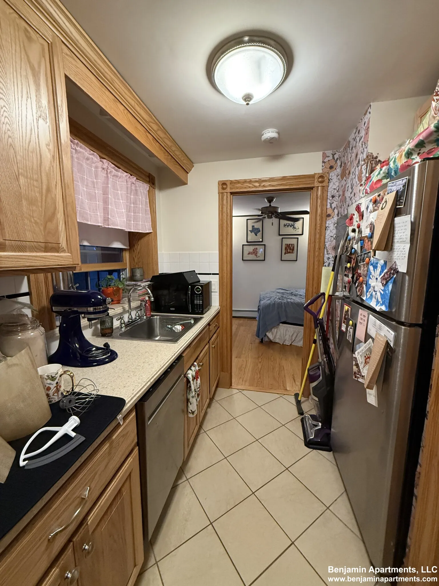 1 bed, 1 bath apartment for rent at 16 South Russell St Unit A, Beacon Hill — photo 5 of 10