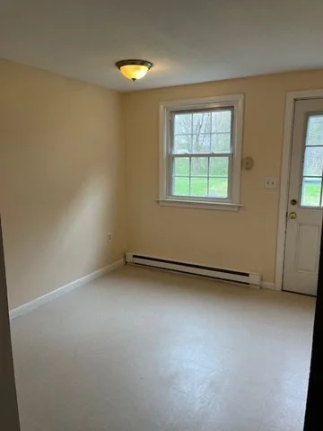 2 bed, 1 bath apartment for rent at 16 Spaulding St Unit B, Townsend — photo 6 of 16