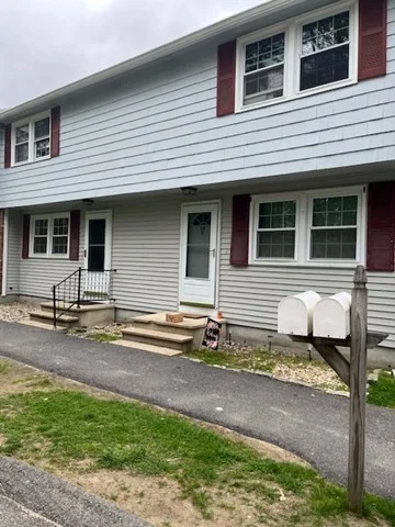 2 bed, 1 bath apartment for rent at 16 Spaulding St Unit B, Townsend — photo 1 of 16