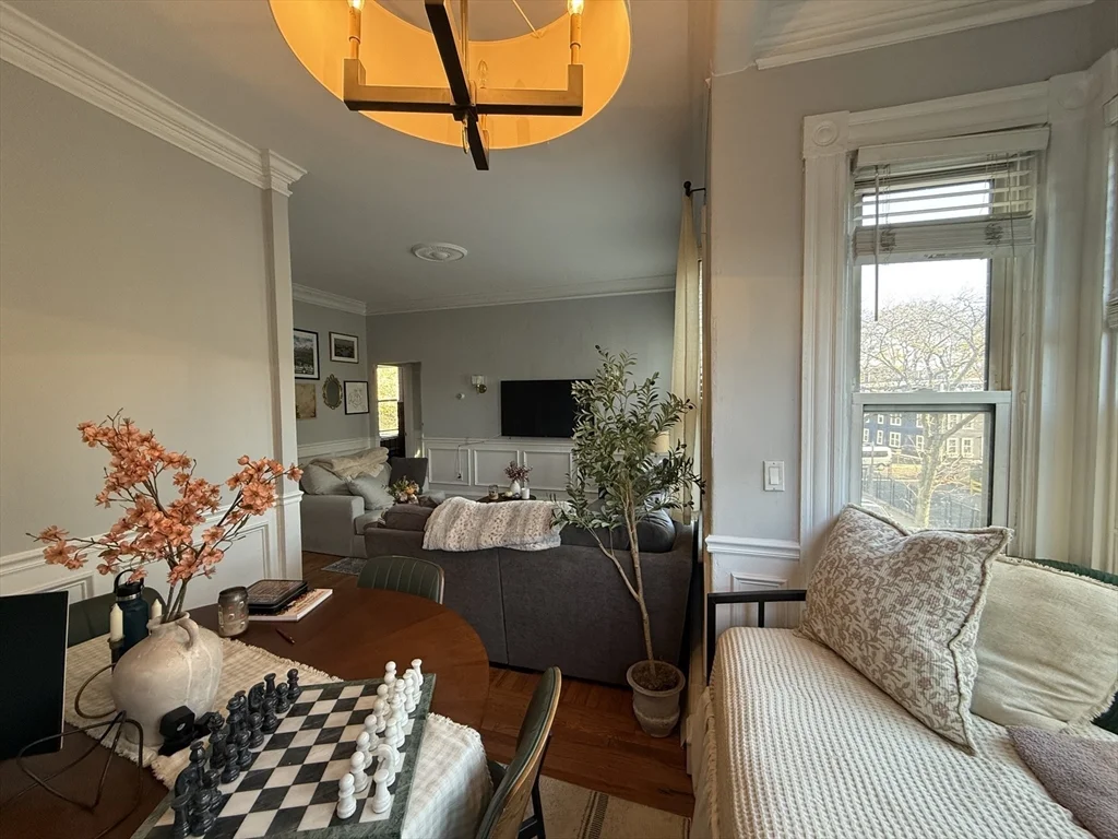 2 bed, 1 bath apartment for rent at 16 Summer St Unit 2, Charlestown — photo 6 of 26