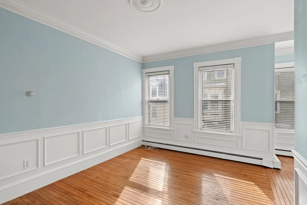 2 bed, 1 bath apartment for rent at 16 Summer St Unit 2, Charlestown — photo 4 of 26