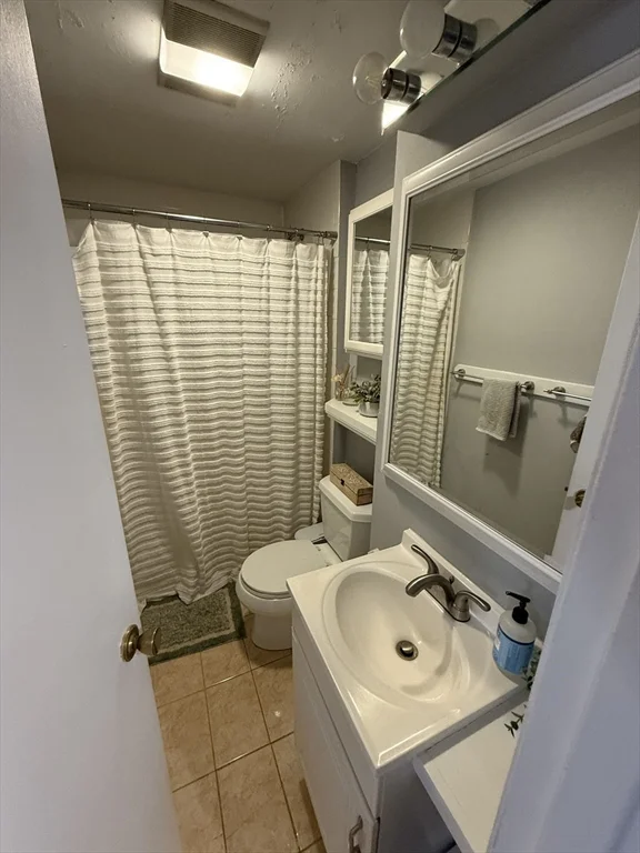 2 bed, 1 bath apartment for rent at 16 Summer St Unit 2, Charlestown — photo 15 of 26