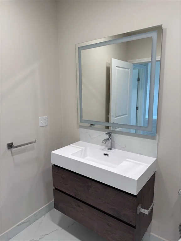 1 bed, 1 bath apartment for rent at 16 Taber St Unit 304, Boston — photo 9 of 11