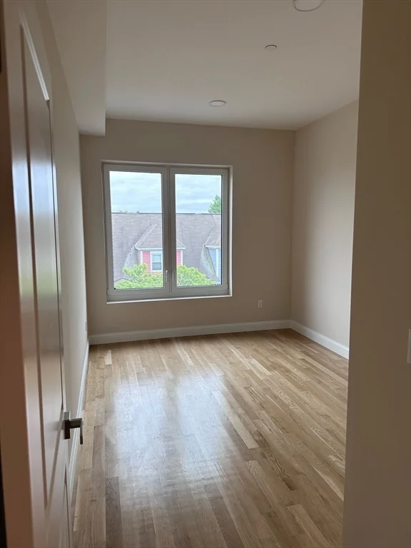 1 bed, 1 bath apartment for rent at 16 Taber St Unit 304, Boston — photo 5 of 11