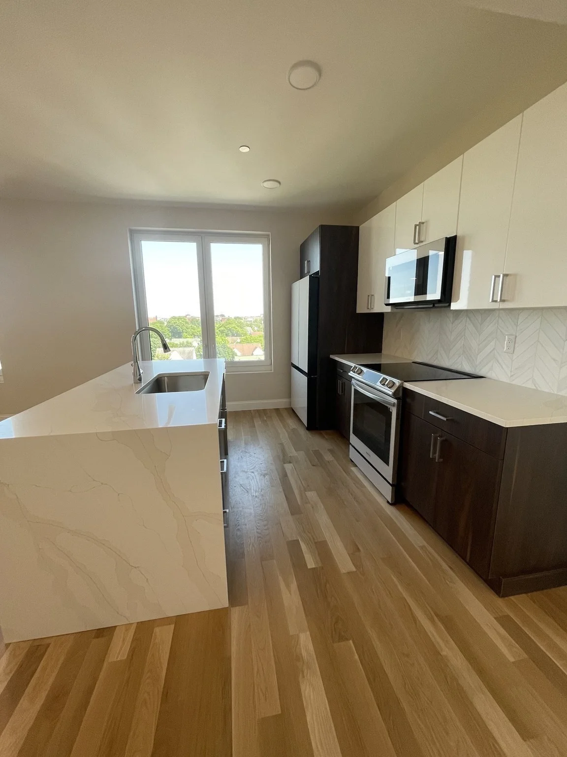 1 bed, 1 bath apartment for rent at 16 Taber St Unit 602, Roxbury — photo 2 of 13