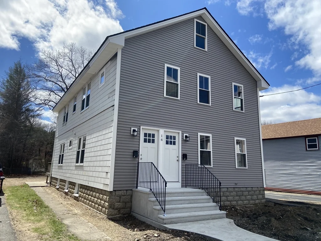 4 bed, 2 bath apartment for rent at 16 Taft St Unit 2, Uxbridge — photo 14 of 18
