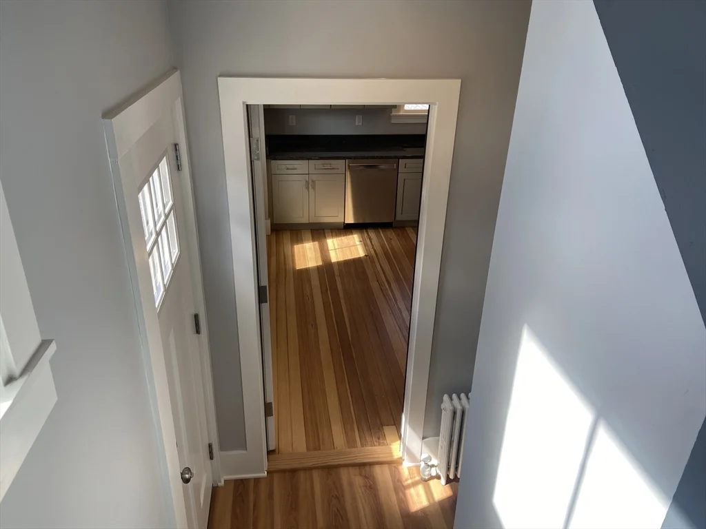 4 bed, 2 bath apartment for rent at 16 Taft St Unit 2, Uxbridge — photo 9 of 18