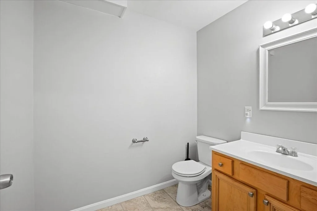 3 bed, 2 bath apartment for rent at 16 Third St Unit 0, Worcester — photo 7 of 33