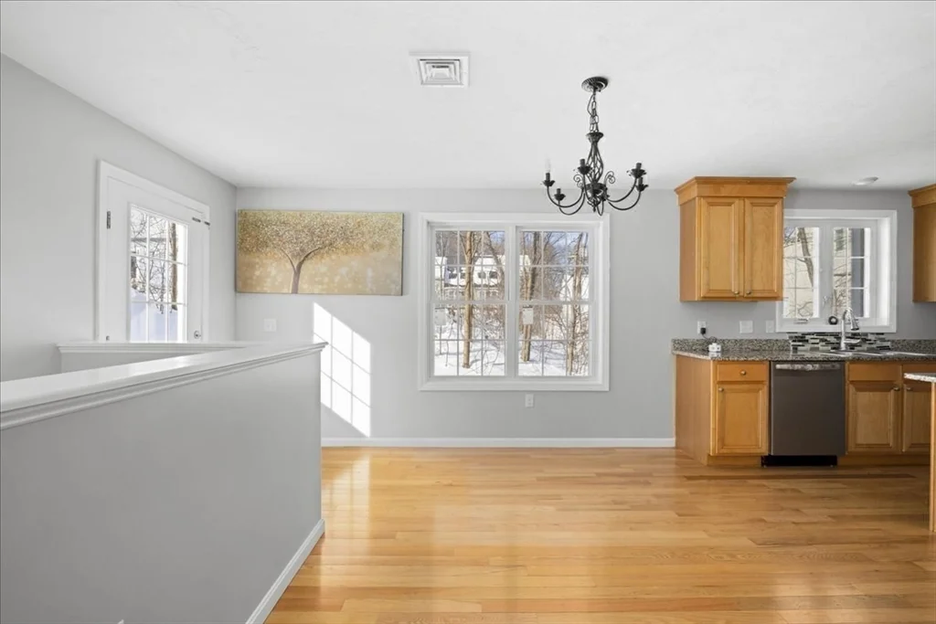 3 bed, 2 bath apartment for rent at 16 Third St Unit 0, Worcester — photo 21 of 33