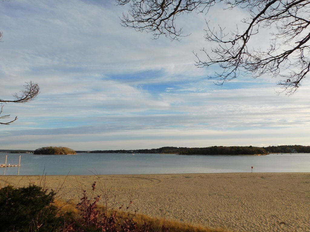 1 bed, 1 bath apartment for rent at 16 Thirteenth St, Wareham — photo 4 of 35