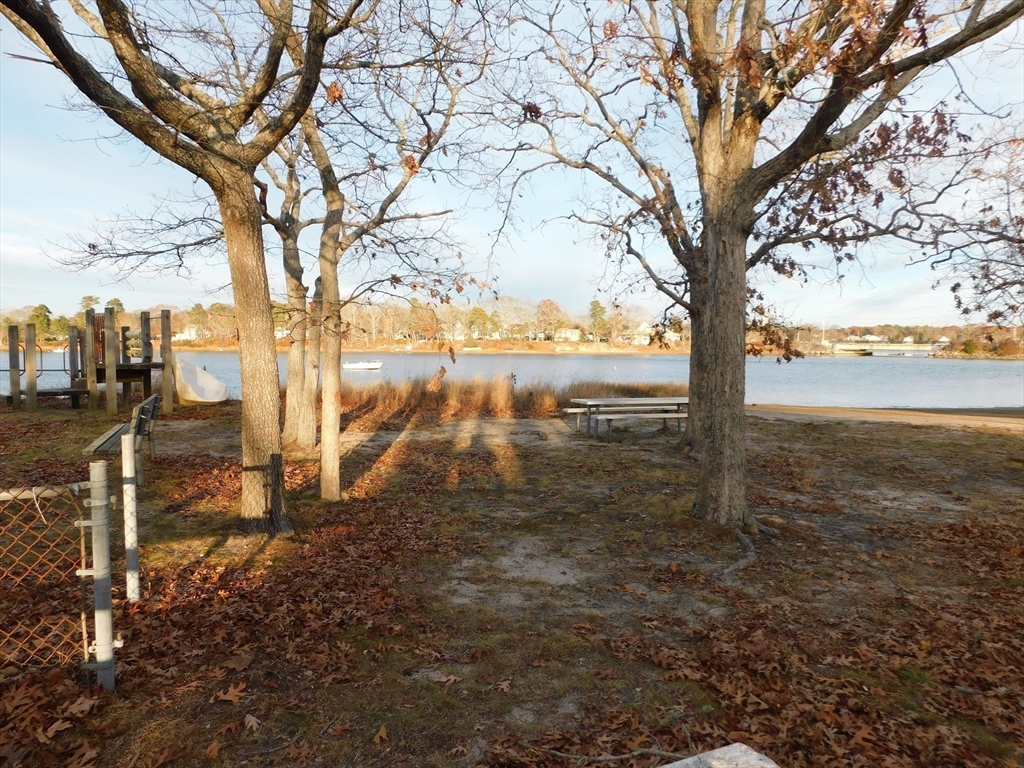 1 bed, 1 bath apartment for rent at 16 Thirteenth St, Wareham — photo 12 of 35