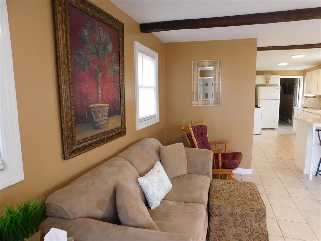 1 bed, 1 bath apartment for rent at 16 Thirteenth St, Wareham — photo 7 of 35
