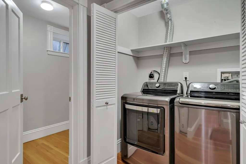 3 bed, 2 bath apartment for rent at 16 Traymore St Unit 16, Baldwin — photo 18 of 22