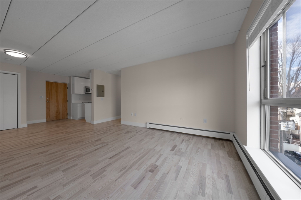 2 bed, 2 bath apartment for rent at 16 Trowbridge St Unit 34, Mid-Cambridge — photo 3 of 9