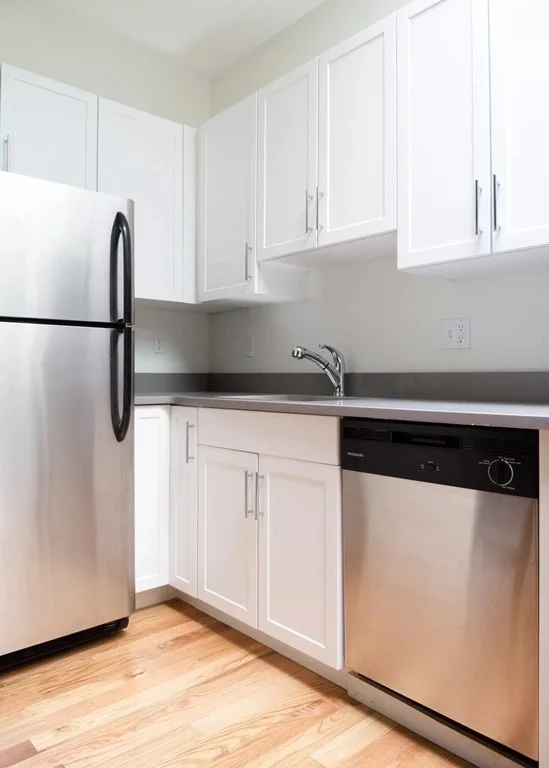 2 bed, 1 bath apartment for rent at 16 Union Park Unit 2, Boston — photo 8 of 11