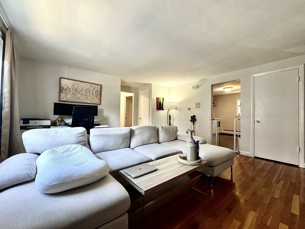 1 bed, 1 bath apartment for rent at 16 Vinal St Unit 3, Brighton — photo 8 of 18
