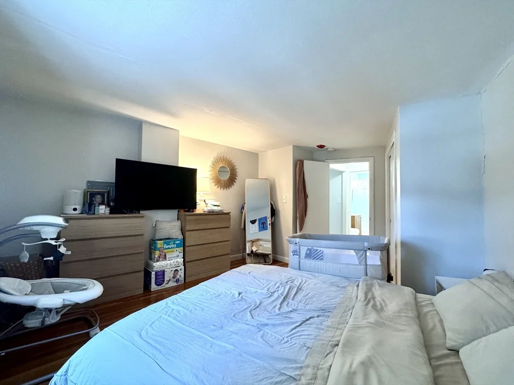 1 bed, 1 bath apartment for rent at 16 Vinal St Unit 3, Brighton — photo 12 of 18