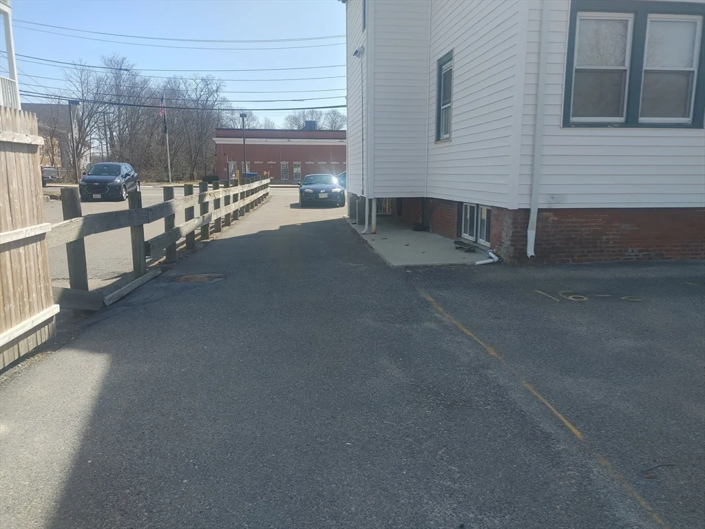 2 bed, 1 bath apartment for rent at 16 Wall St Unit 2, Foxboro — photo 20 of 25
