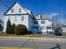 2 bed, 1 bath apartment for rent at 16 Wall St Unit 2, Foxboro — photo 1 of 25