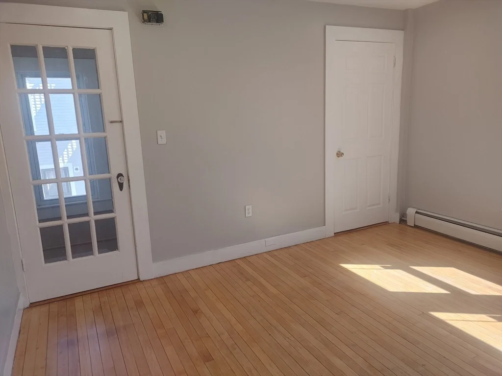 2 bed, 1 bath apartment for rent at 16 Wall St Unit 2, Foxboro — photo 3 of 25