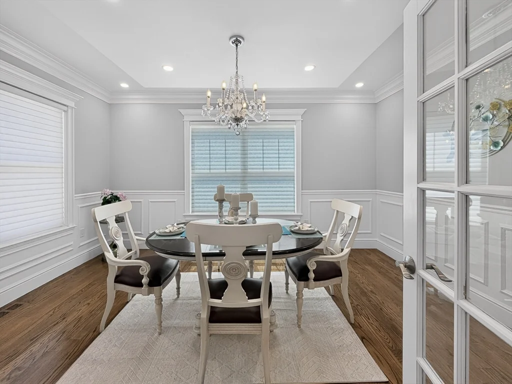 4 bed, 4+ bath apartment for rent at 16 Walsh Rd, Bedford — photo 17 of 42