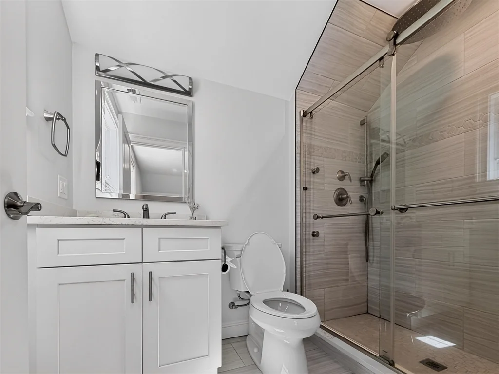 4 bed, 4+ bath apartment for rent at 16 Walsh Rd, Bedford — photo 35 of 42