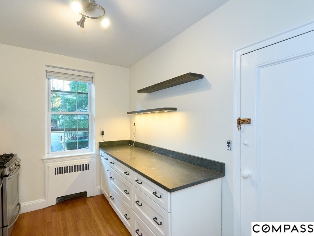 1 bed, 1 bath apartment for rent at 16 Ware St Unit 2, Harvard Square — photo 6 of 15