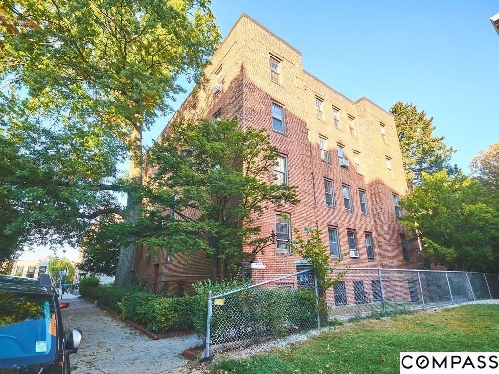 1 bed, 1 bath apartment for rent at 16 Ware St Unit 2, Harvard Square — photo 14 of 15
