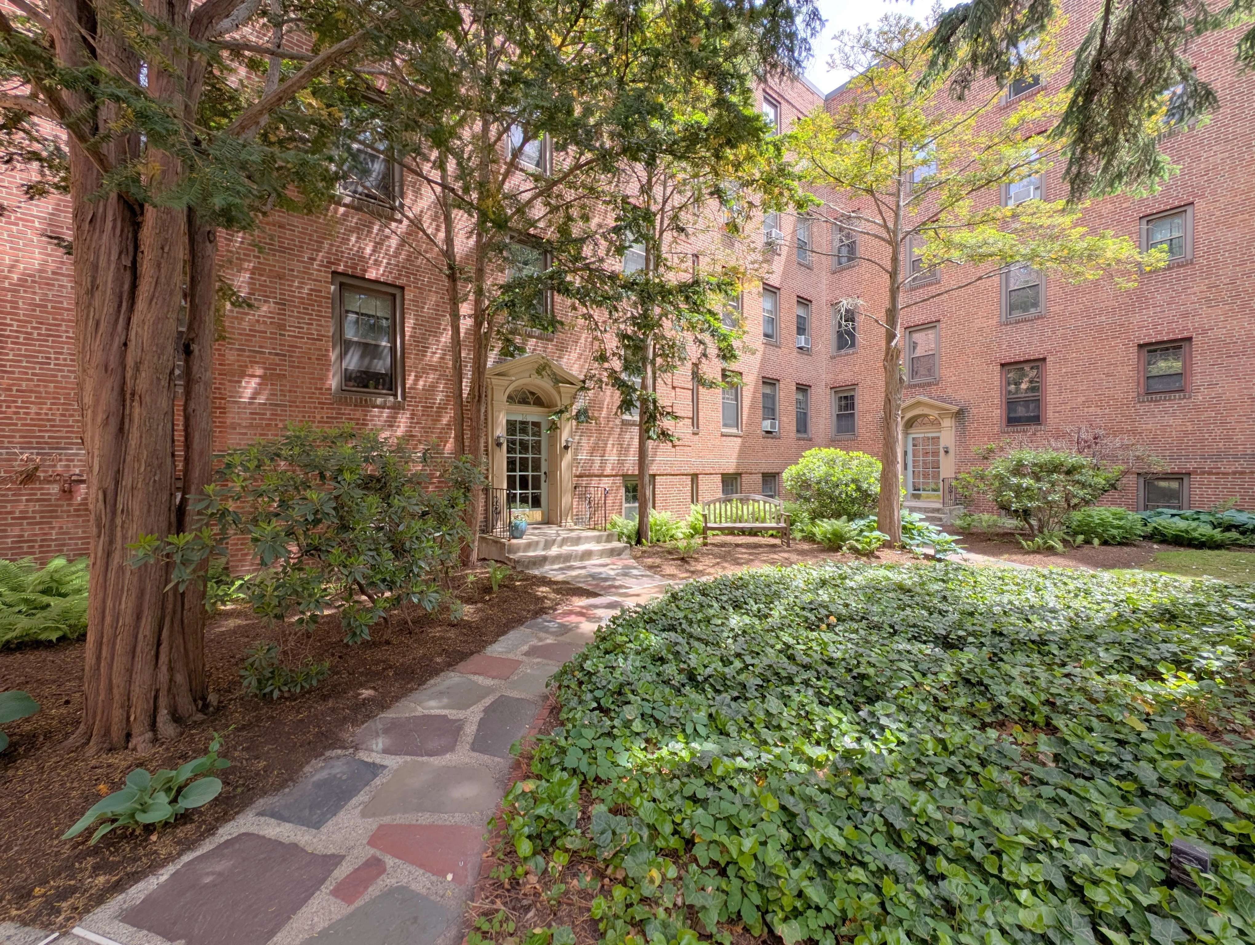 2 bed, 1 bath apartment for rent at 16 Ware St Unit B, Mid Cambridge — photo 18 of 20