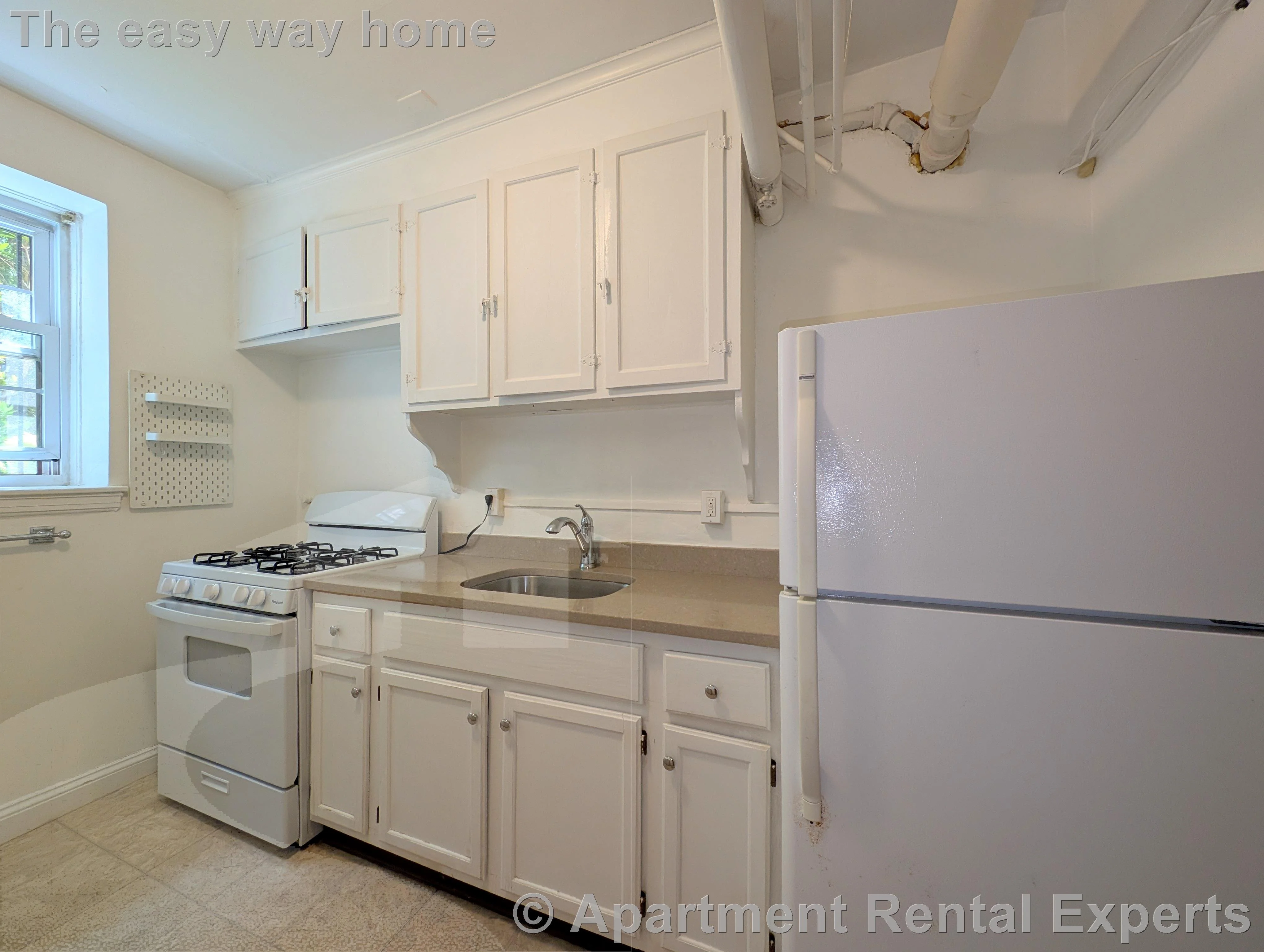 2 bed, 1 bath apartment for rent at 16 Ware St Unit Unit #B, Harvard Square — photo 2 of 20