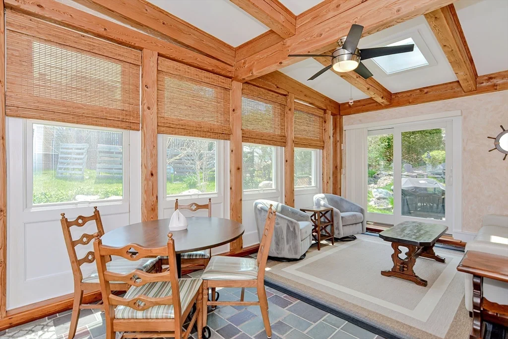 3 bed, 1 bath apartment for rent at 16 Warwick Rd Unit WINTER, East Gloucester — photo 8 of 25