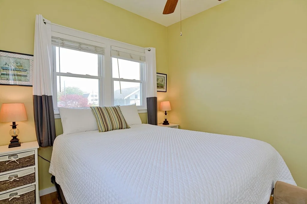 3 bed, 1 bath apartment for rent at 16 Warwick Rd Unit WINTER, East Gloucester — photo 21 of 25