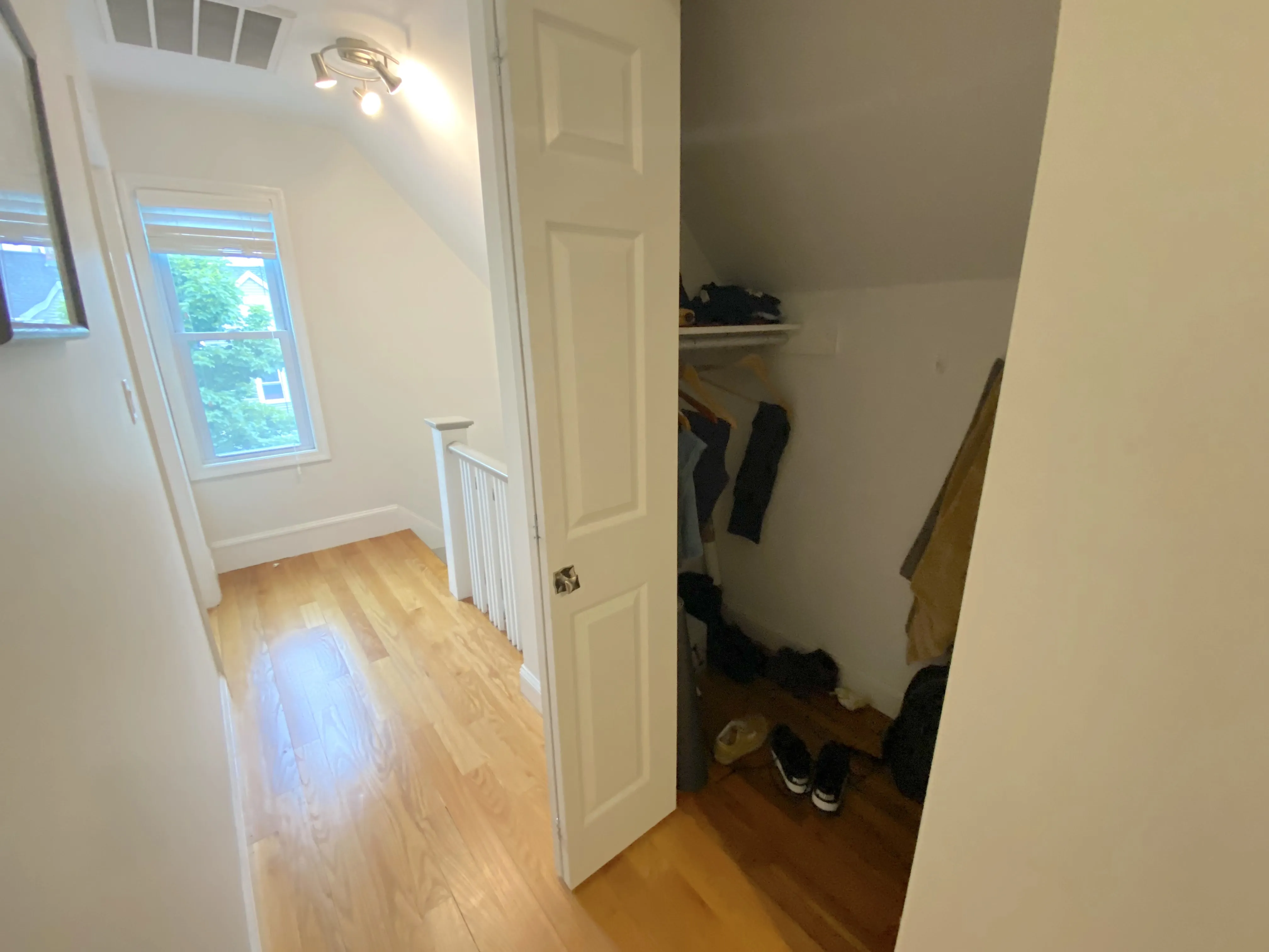 4 bed, 1 bath apartment for rent at 16 Watson St Unit 2, West Somerville — photo 25 of 36