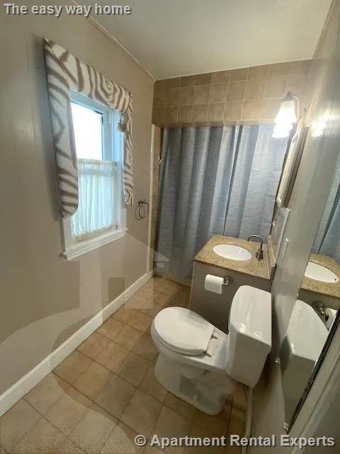 2 bed, 1 bath apartment for rent at 16 Waverly St Unit 2, Everett — photo 7 of 15