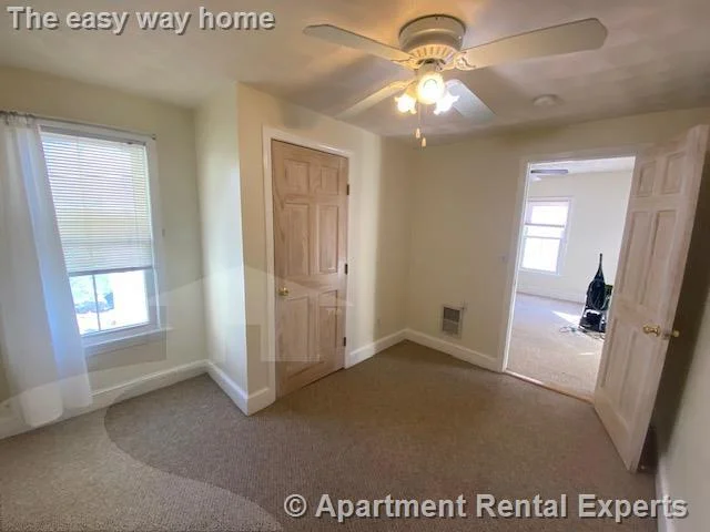 2 bed, 1 bath apartment for rent at 16 Waverly St Unit 2, Everett — photo 6 of 15