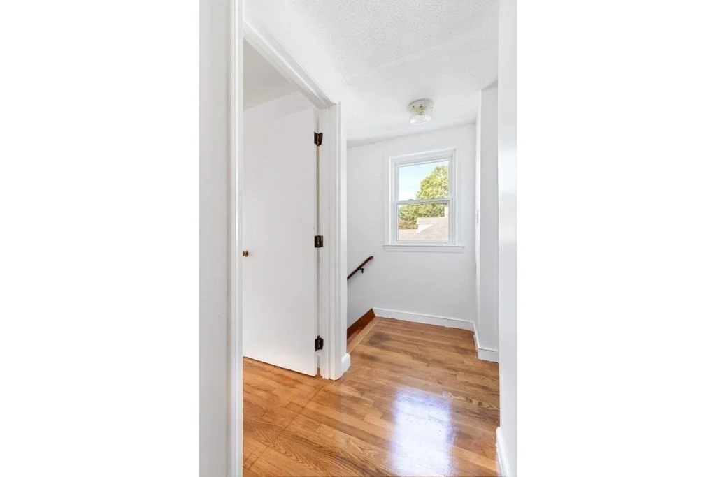 3 bed, 1 bath apartment for rent at 16 Wedgemere Unit 16, West Roxbury — photo 13 of 19