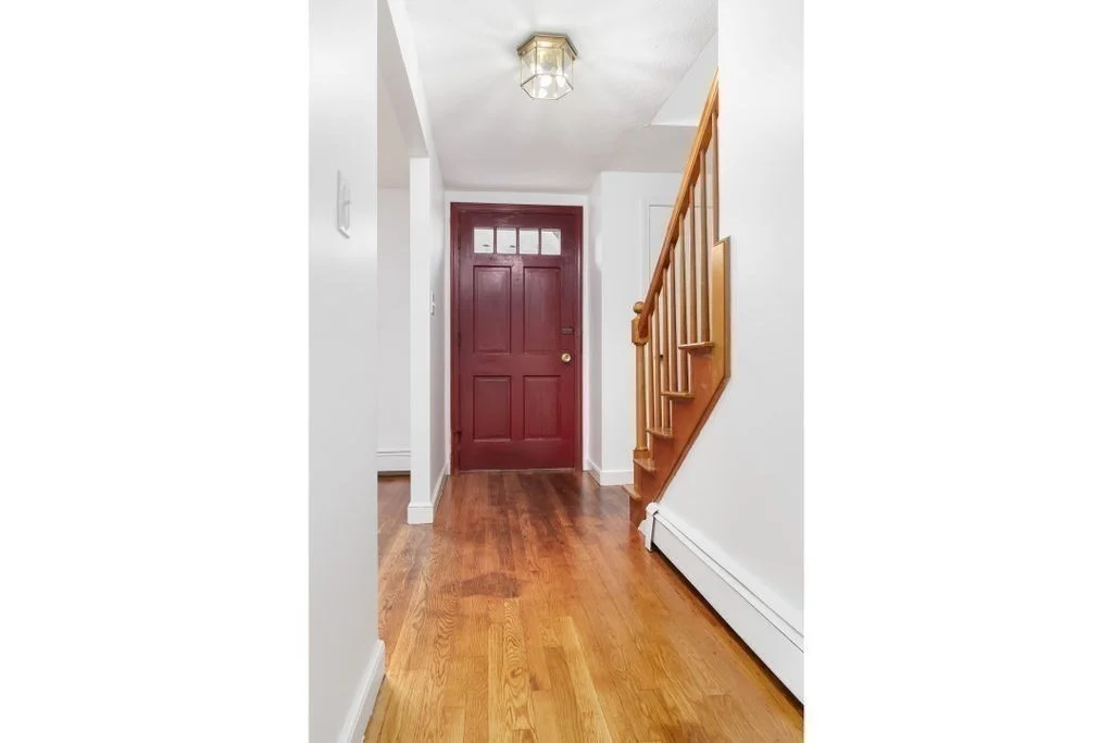 3 bed, 1 bath apartment for rent at 16 Wedgemere Unit 16, West Roxbury — photo 15 of 19