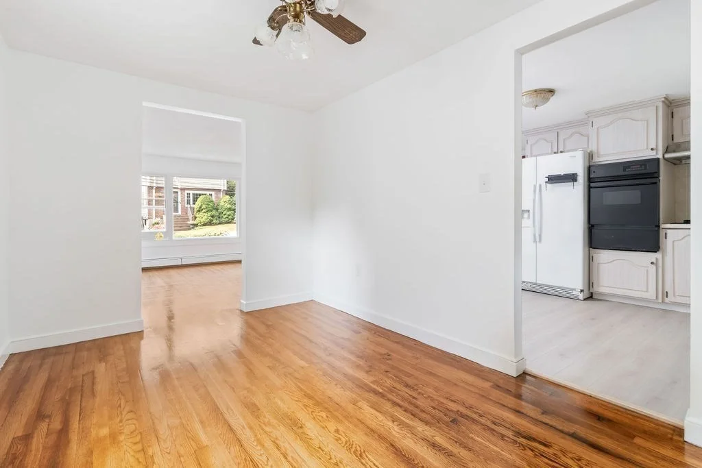 3 bed, 1 bath apartment for rent at 16 Wedgemere Unit 16, West Roxbury — photo 6 of 19