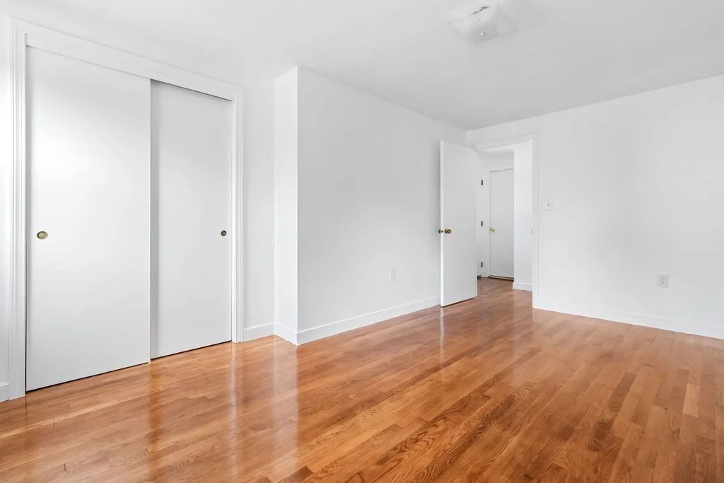 3 bed, 1 bath apartment for rent at 16 Wedgemere Unit 16, West Roxbury — photo 11 of 19