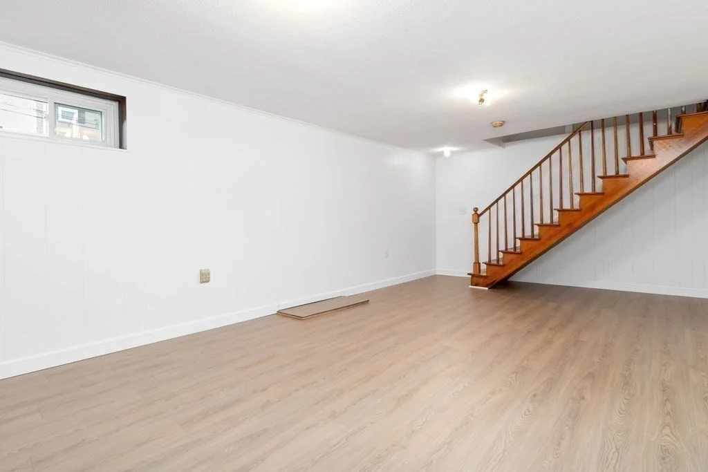 3 bed, 1 bath apartment for rent at 16 Wedgemere Unit 16, West Roxbury — photo 7 of 19
