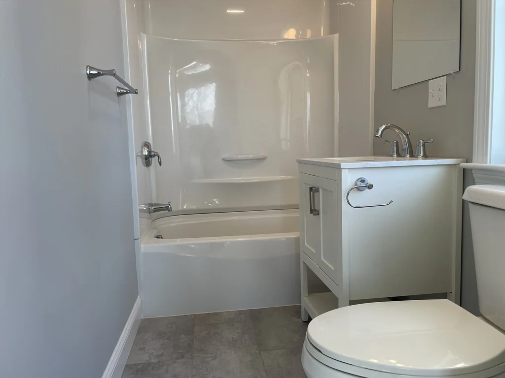 3 bed, 1 bath apartment for rent at 16 Wendell St Unit 6, Lawrence — photo 6 of 12