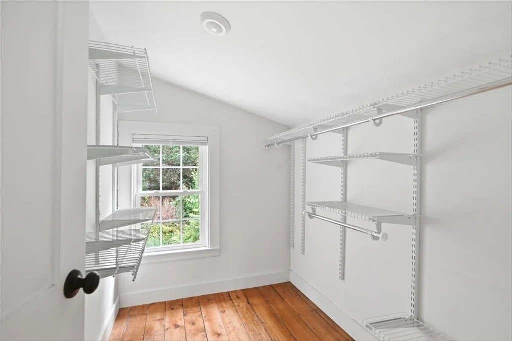 3 bed, 2 bath apartment for rent at 16 West St, Hingham — photo 17 of 27